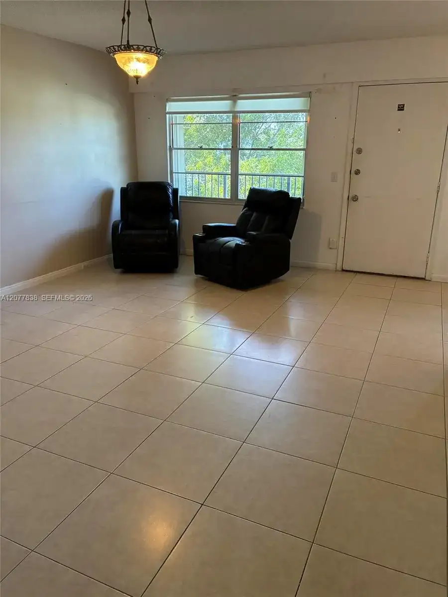 1251 SW 134th Way # 405A, Pembroke Pines FL 33027 photo 2