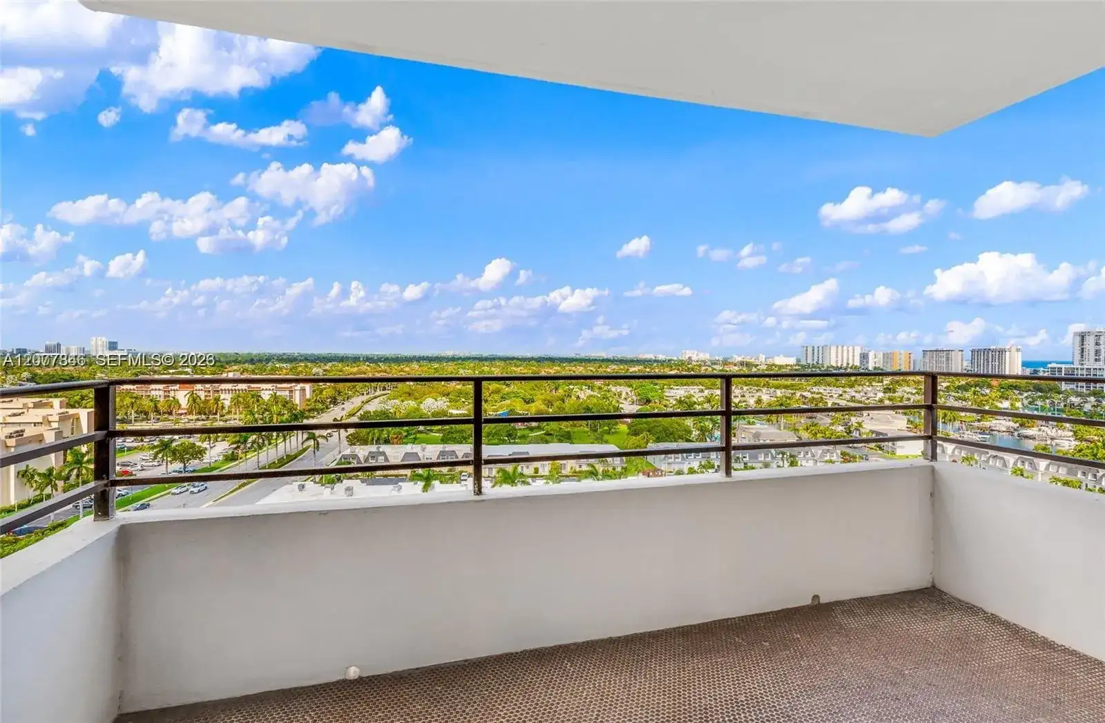 600 Three Islands Blvd # 1102, Hallandale Beach FL 33009 photo 3