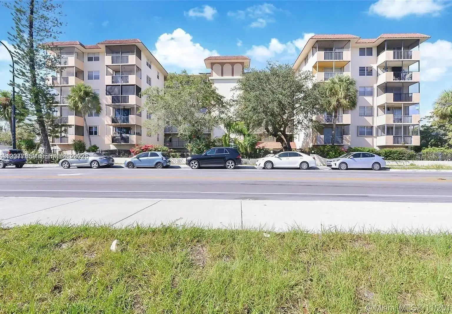 12590 NE 16th Ave # 502, North Miami FL 33161