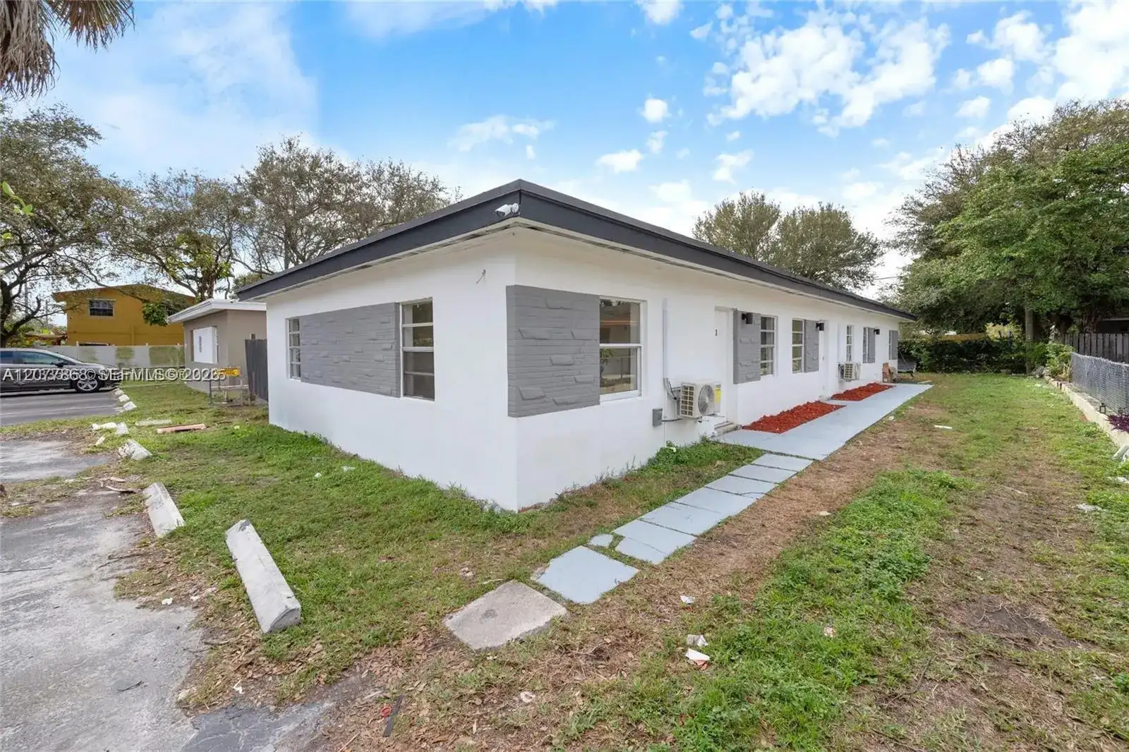 417 NW 15th Ave, Fort Lauderdale FL 33311 photo 4