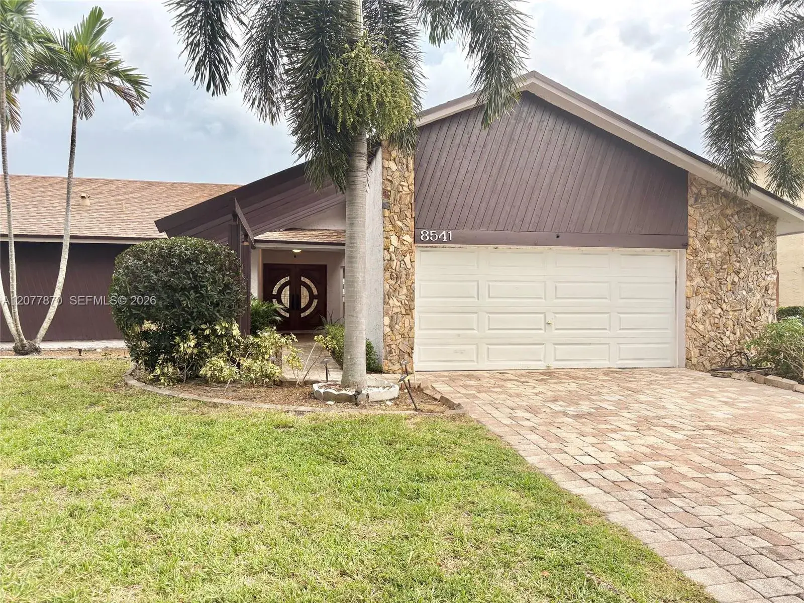 8541 NW 54th St, Fort Lauderdale FL 33351
