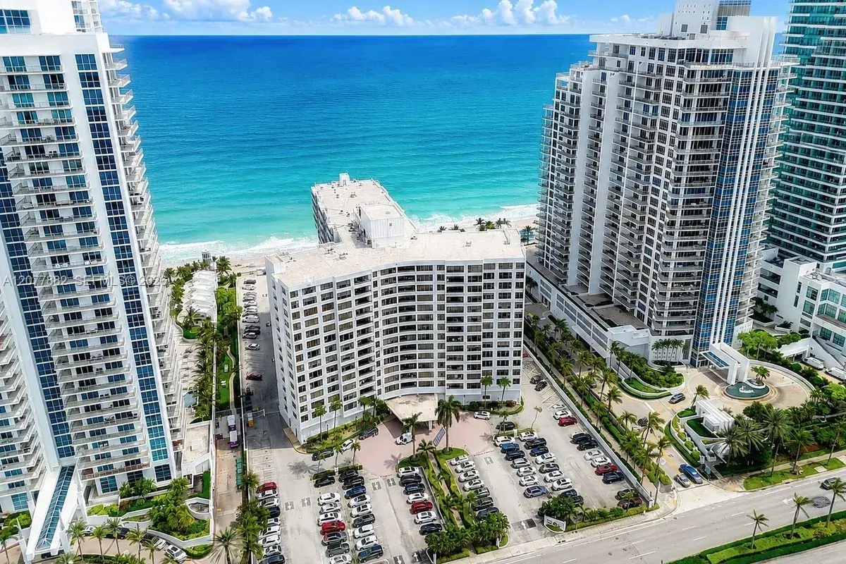 3505 S Ocean Dr # 206, Hollywood FL 33019
