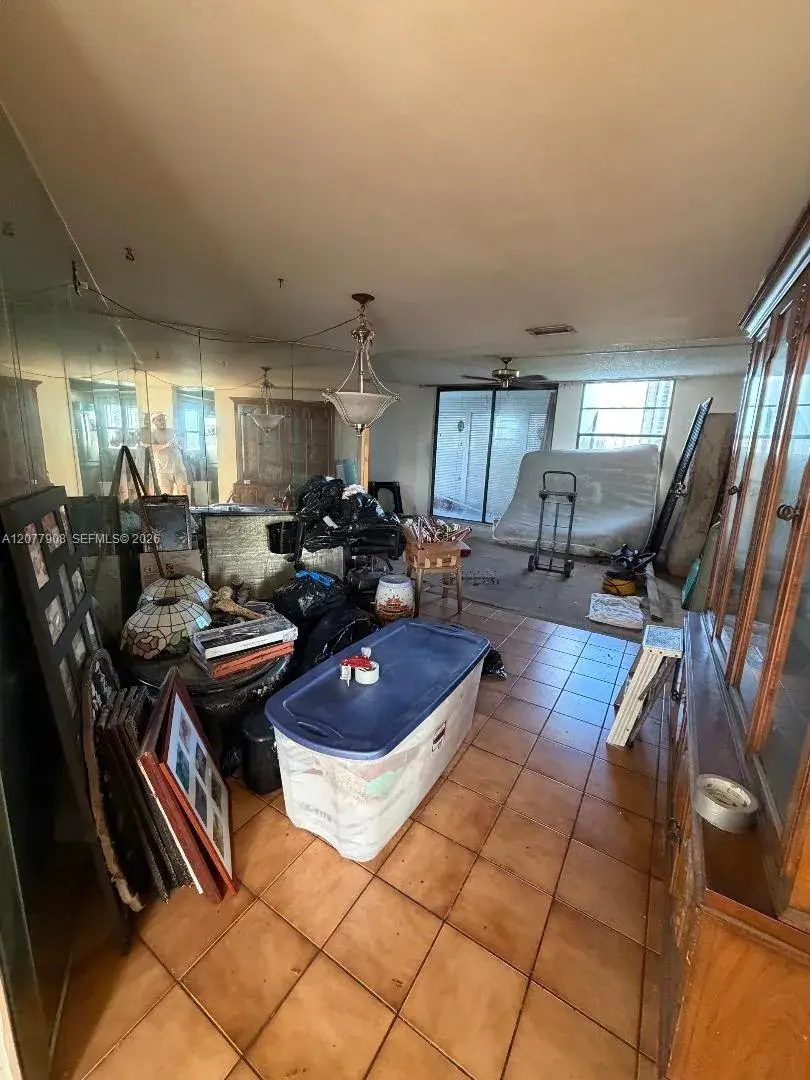 20500 W Country Club Dr # 818, Aventura FL 33180