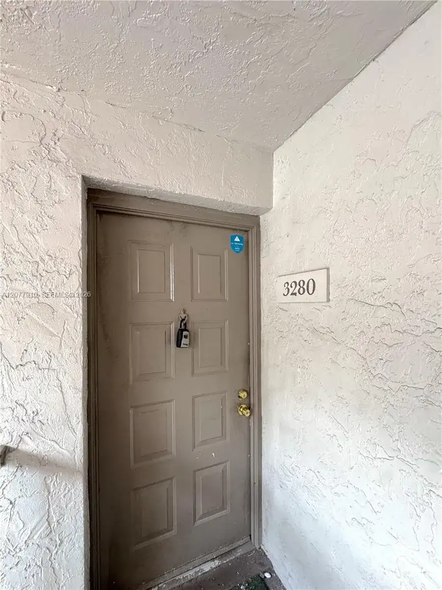 3280 Coral Lake Ln # 3280, Coral Springs FL 33065 photo 2