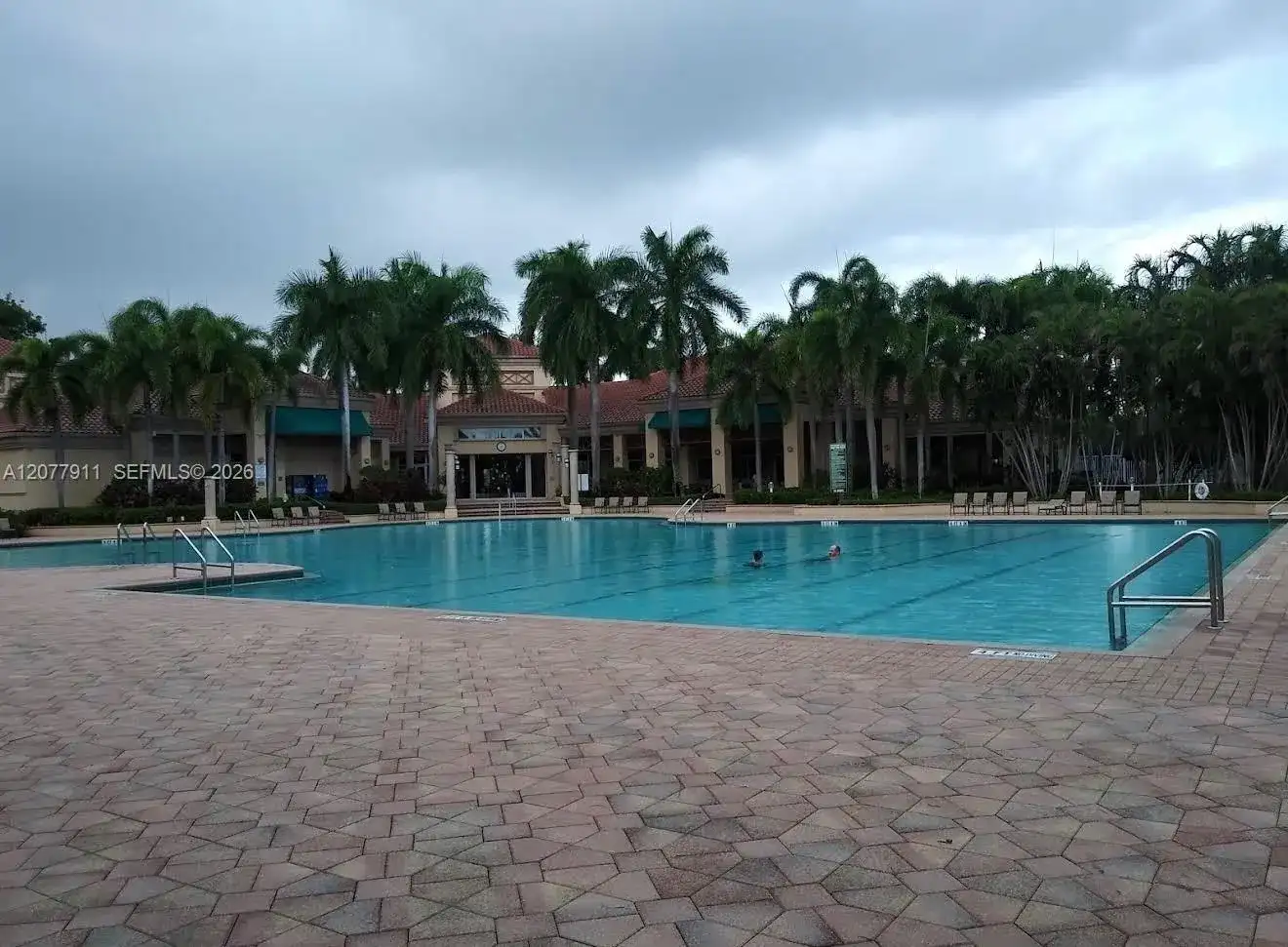 1532 NW 133rd Ave, Pembroke Pines FL 33028