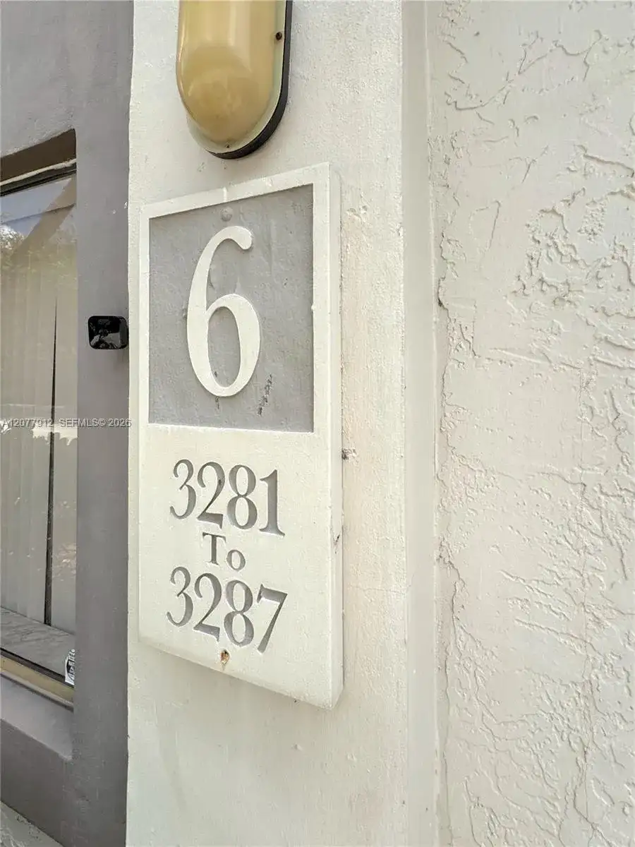 3287 Coral Lake Dr # 3287, Coral Springs FL 33065 photo 2