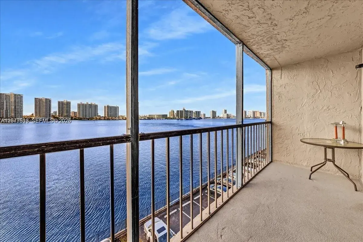 17600 N Bay Rd # N503, Sunny Isles Beach FL 33160