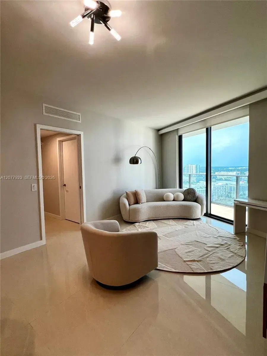 501 NE 31st St # 1910, Miami FL 33137