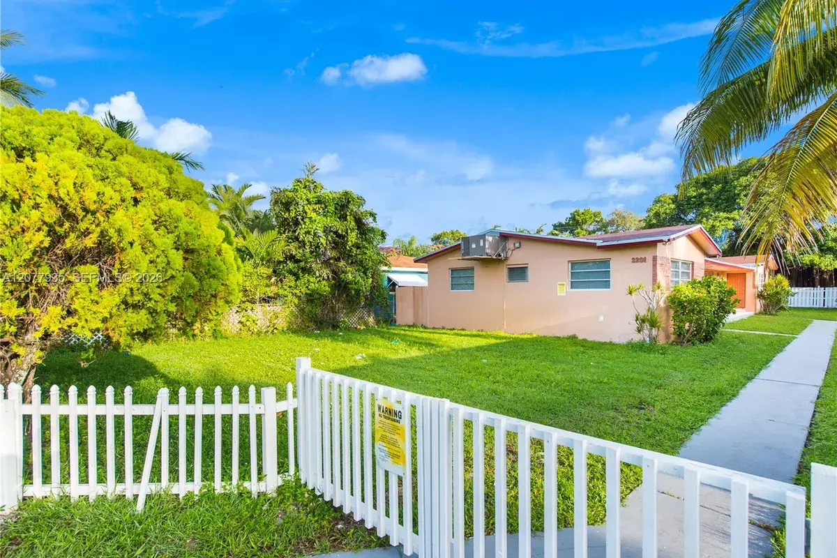 2209 Washington St # 2, Hollywood FL 33020