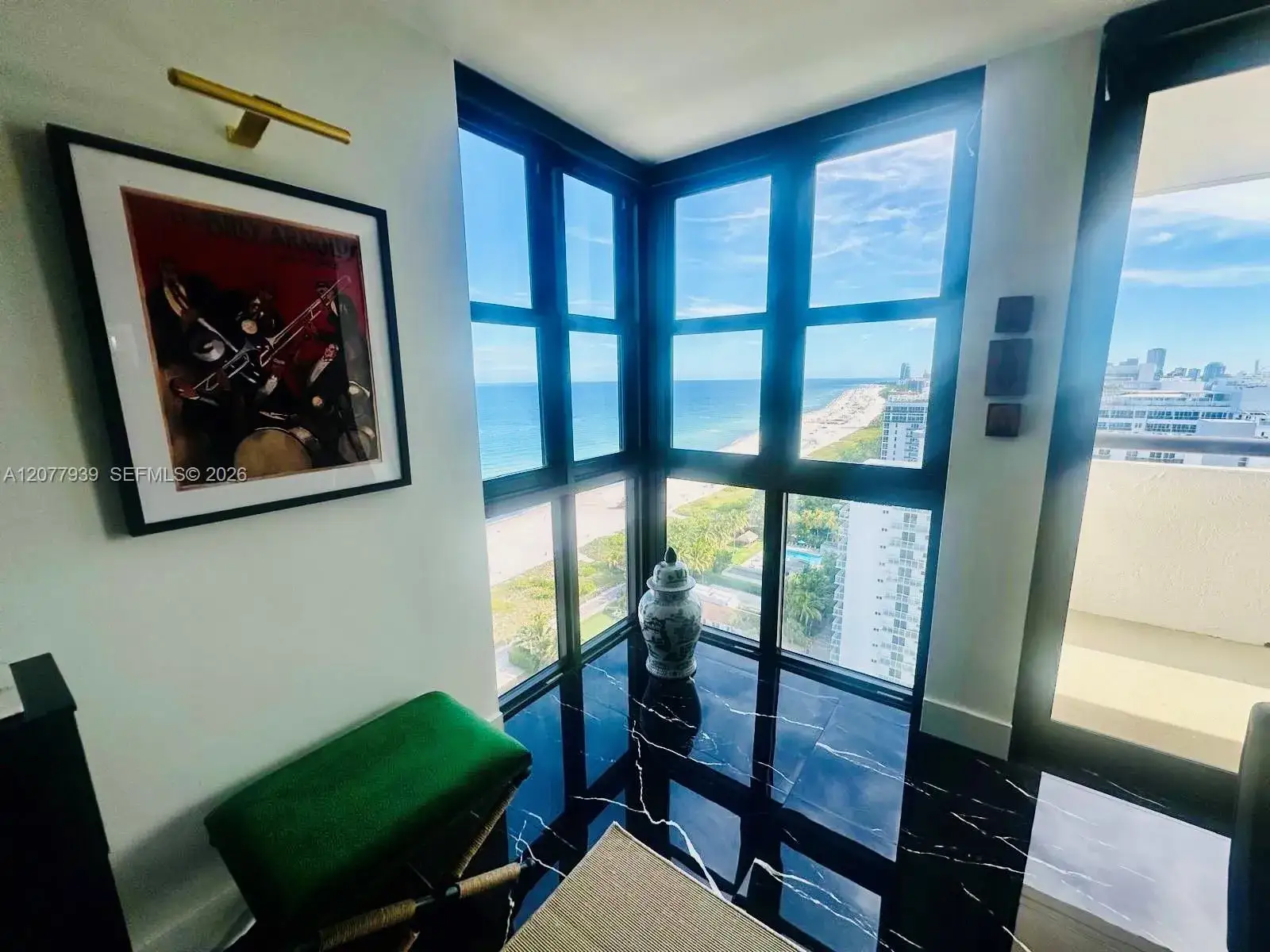 2555 Collins Ave, Miami Beach FL 33140