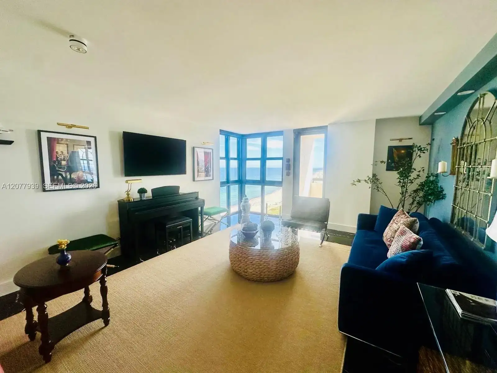 2555 Collins Ave, Miami Beach FL 33140 photo 2
