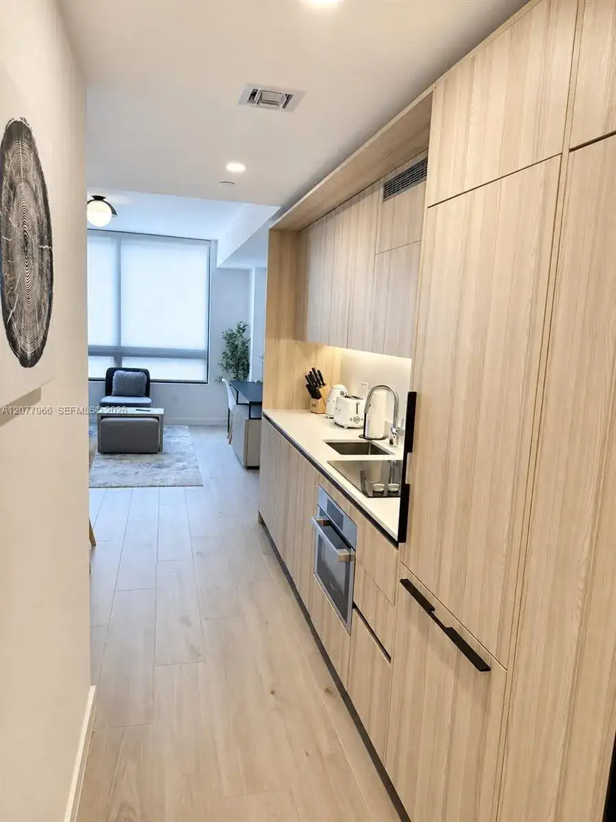 225 N Miami Ave # 2810, Miami FL 33128 photo 3