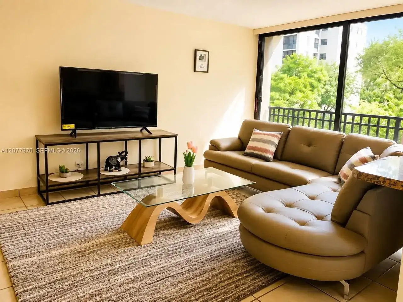 17021 N Bay Rd # 318, Sunny Isles Beach FL 33160