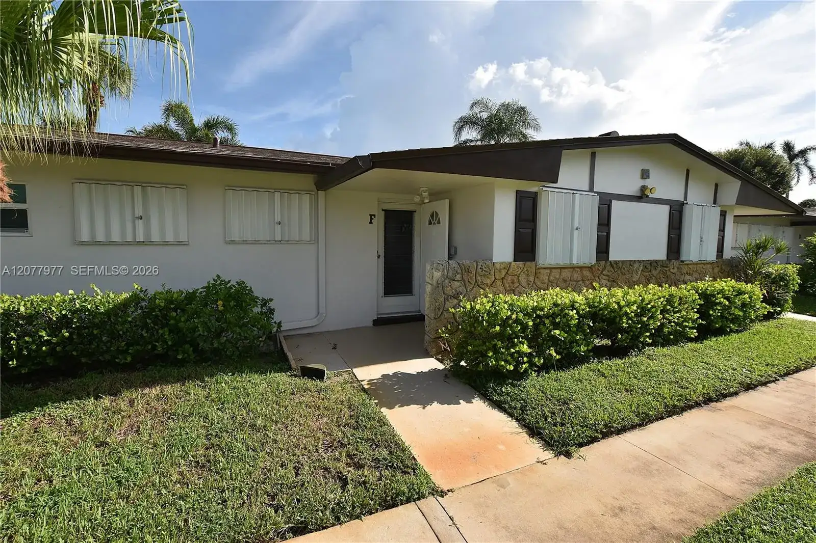 2971 Crosley Dr W # F, West Palm Beach FL 33415 photo 2