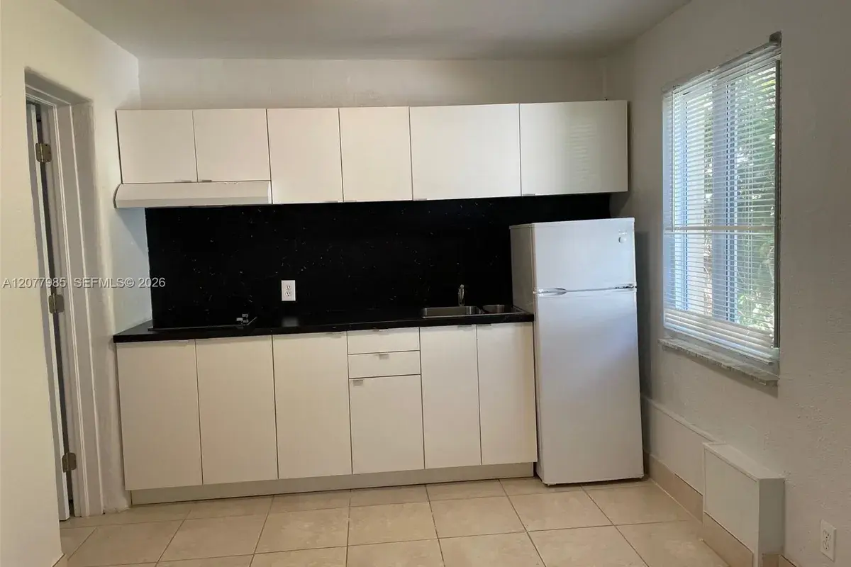 1642 Polk St # C, Hollywood FL 33020