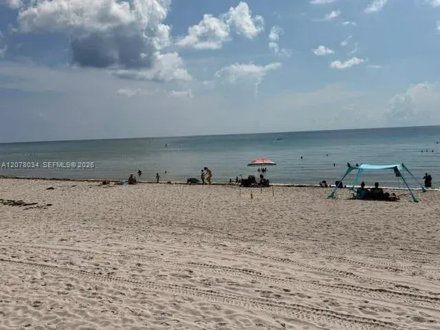 3725 S Ocean Dr # 1427, Hollywood FL 33019