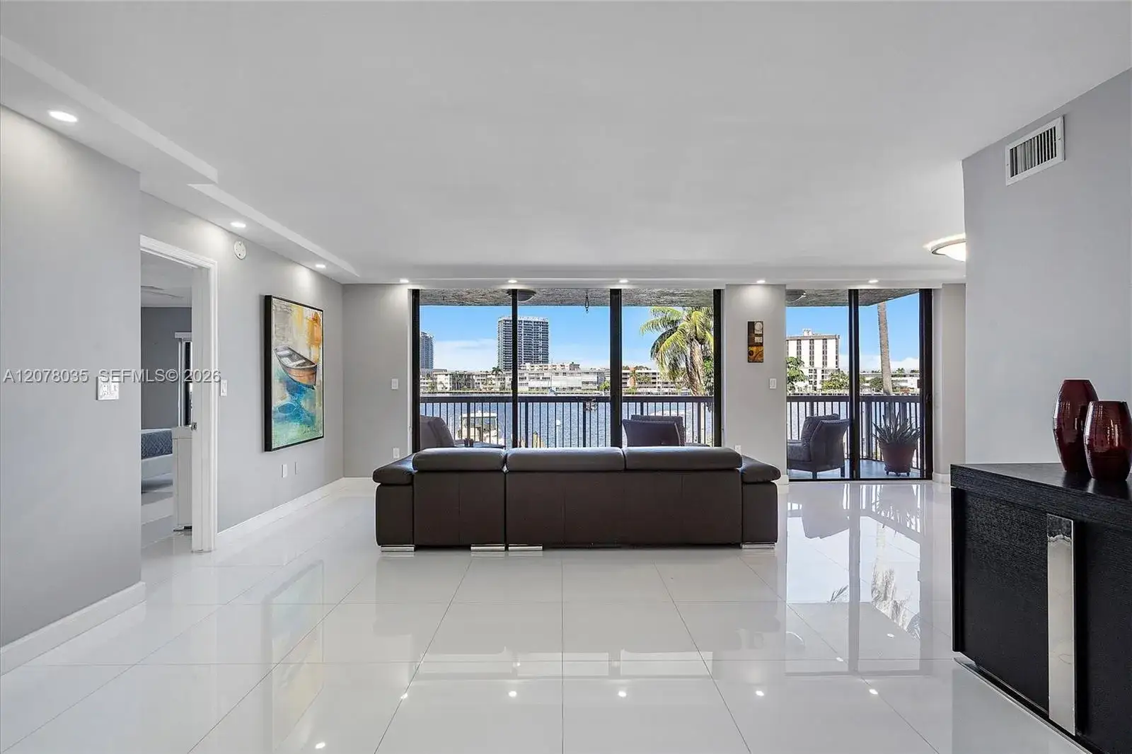 200 Golden Isles Dr # 206, Hallandale Beach FL 33009