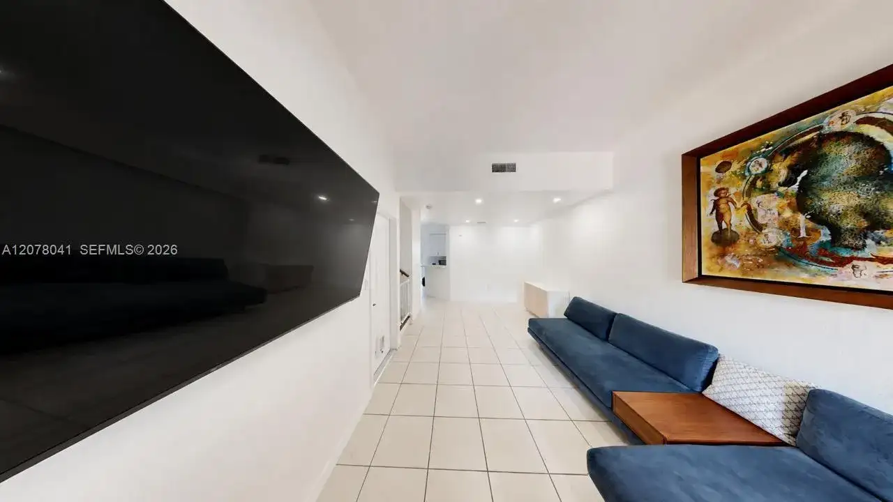 21943 SW 88th Path, Cutler Bay FL 33190 photo 3