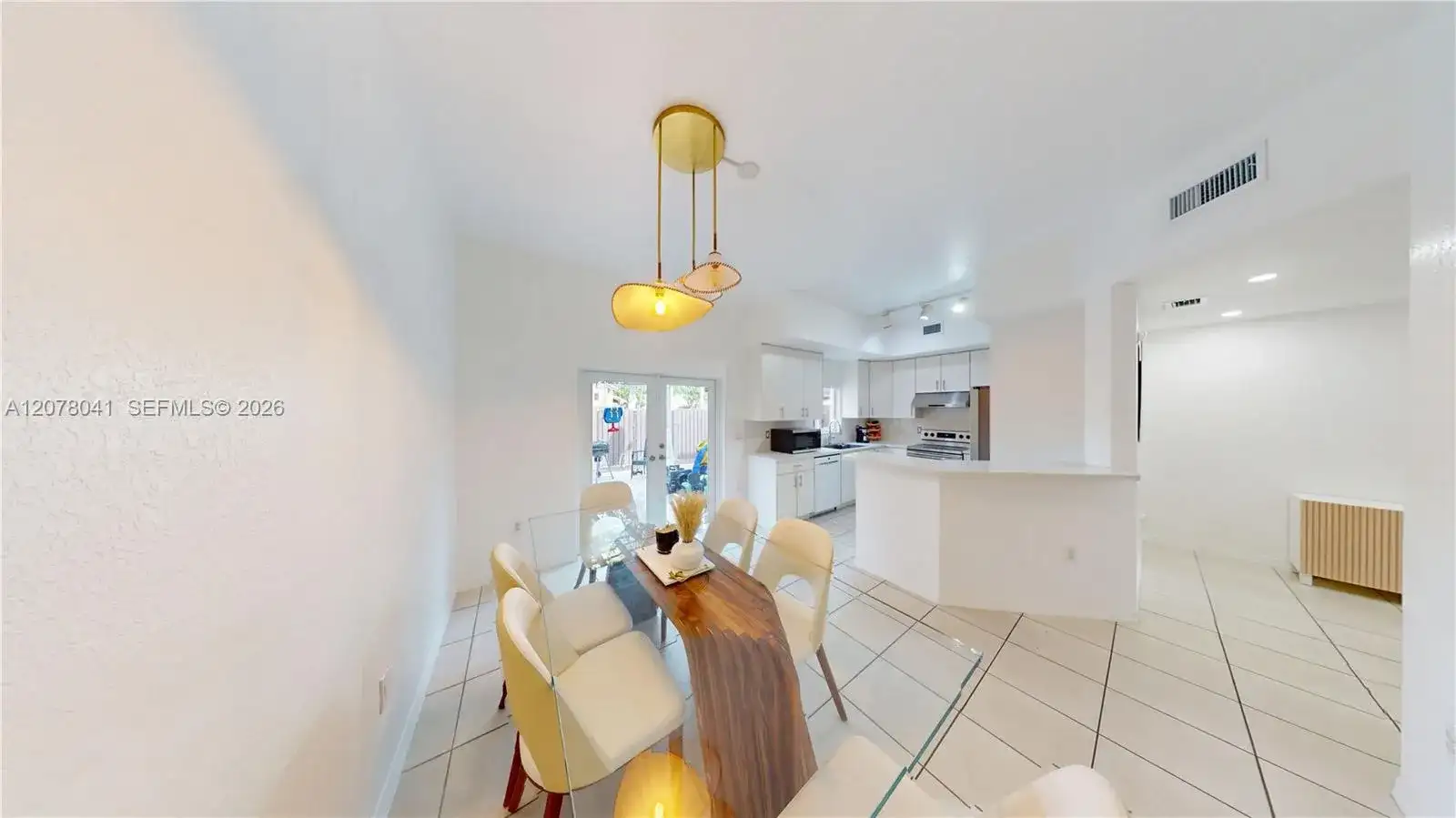 21943 SW 88th Path, Cutler Bay FL 33190 photo 5