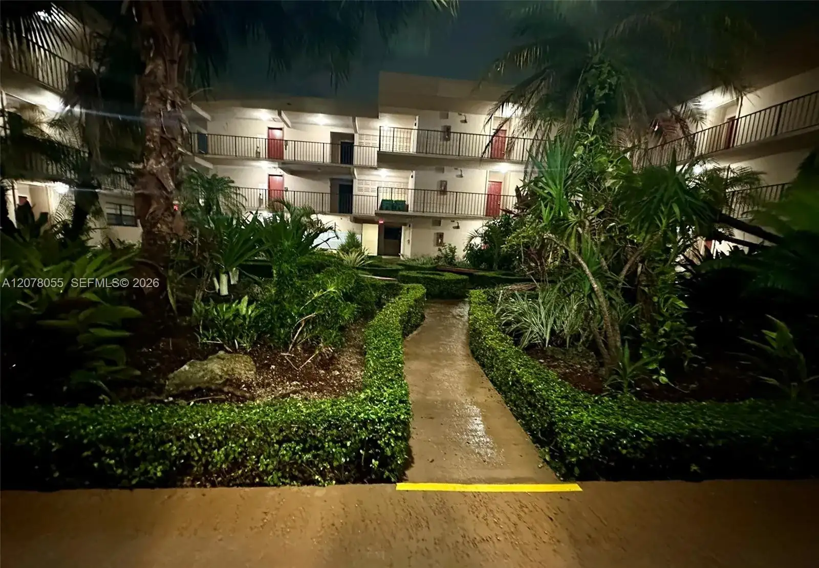 10625 SW 112th Ave # 106, Miami FL 33176 photo 3