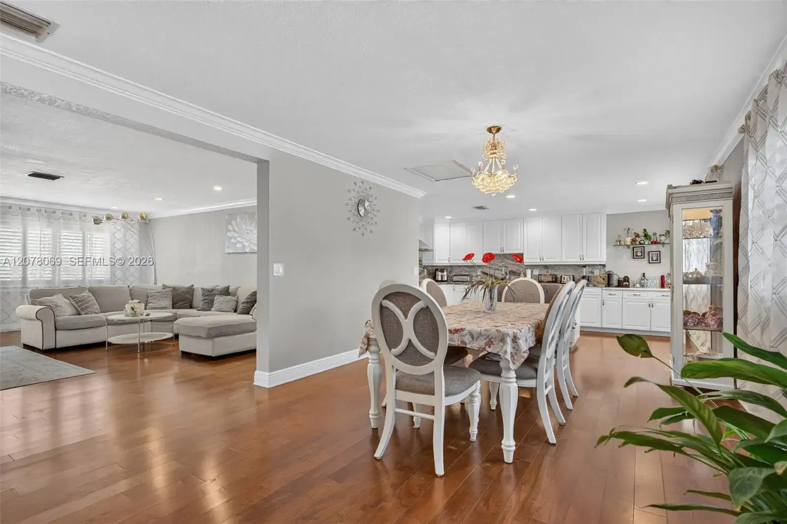329 SE 3rd St # 501T, Hallandale Beach FL 33009 photo 2