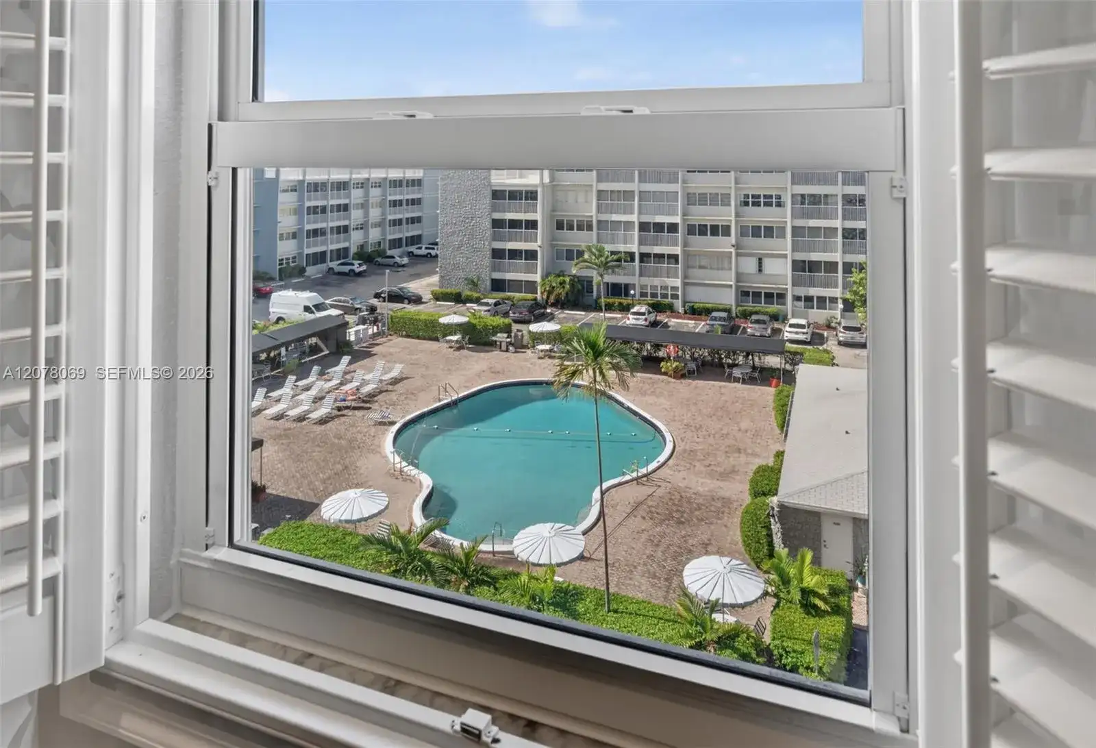 329 SE 3rd St # 501T, Hallandale Beach FL 33009 photo 5