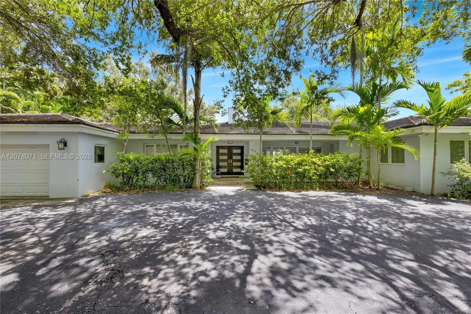 3709 Alhambra Ct, Coral Gables FL 33134
