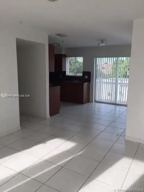 1453 SW 3rd St # 302, Miami FL 33135 photo 4