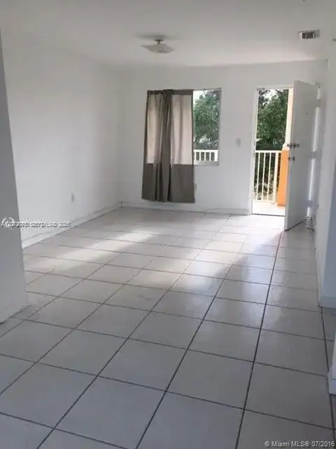 1453 SW 3rd St # 302, Miami FL 33135 photo 5