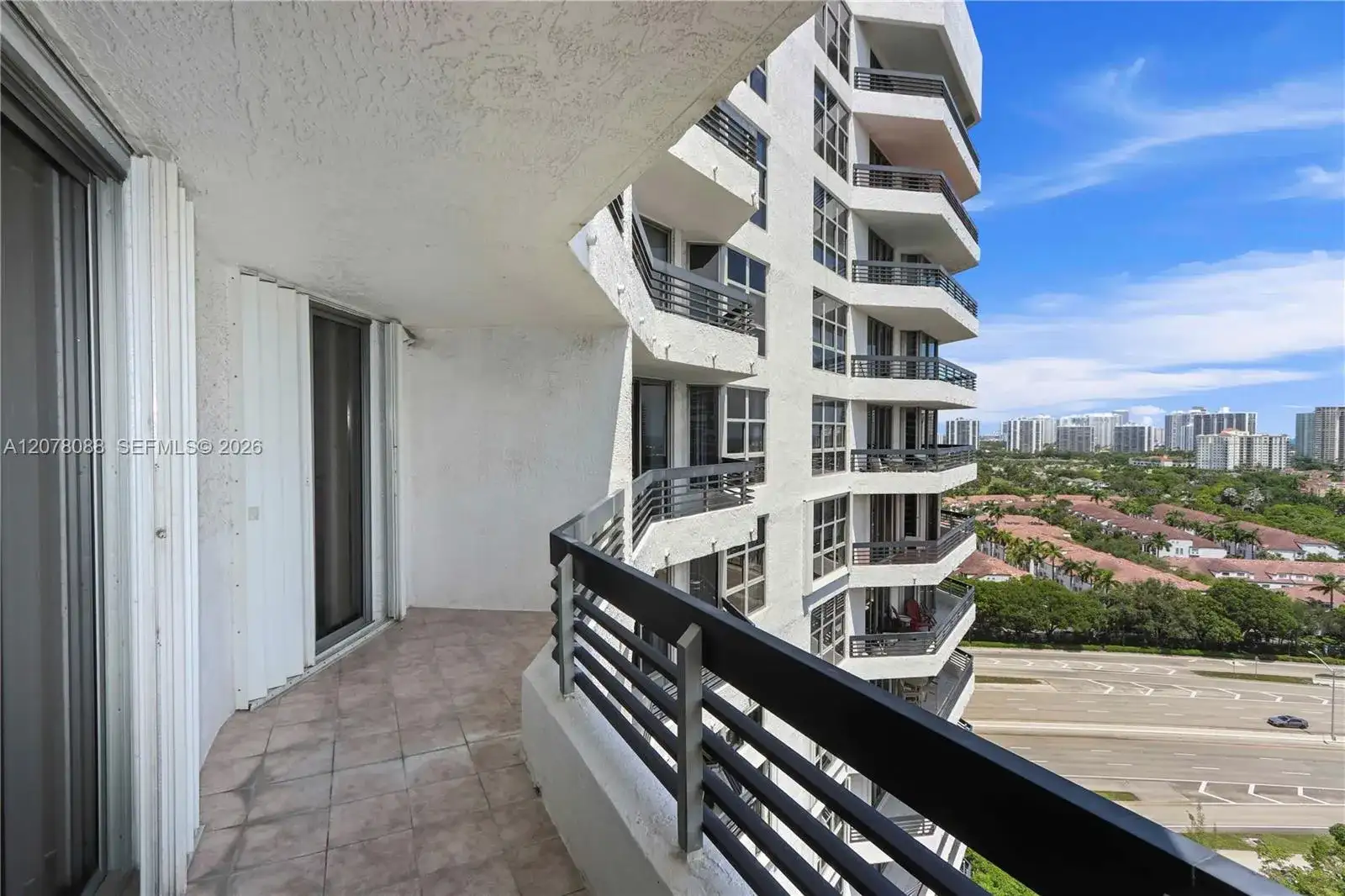 3400 NE 192nd St # 1911, Aventura FL 33180 photo 5