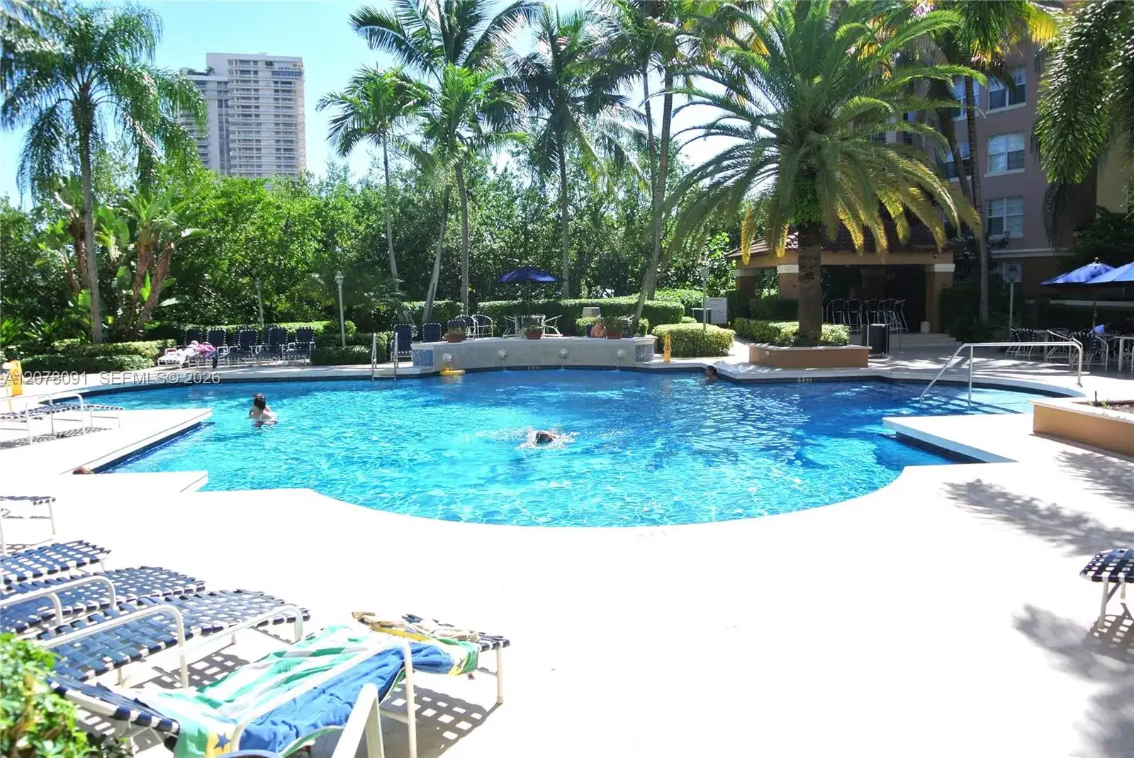 19901 E Country Club Dr # 2405, Aventura FL 33180 photo 3