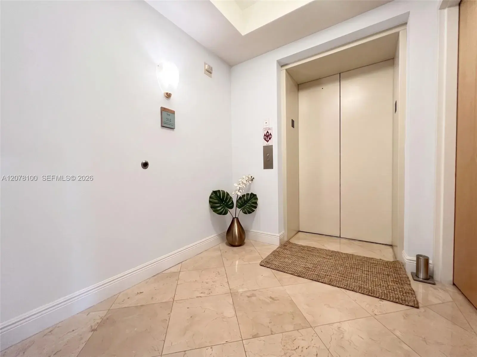 19400 Turnberry Way # 312, Aventura FL 33180