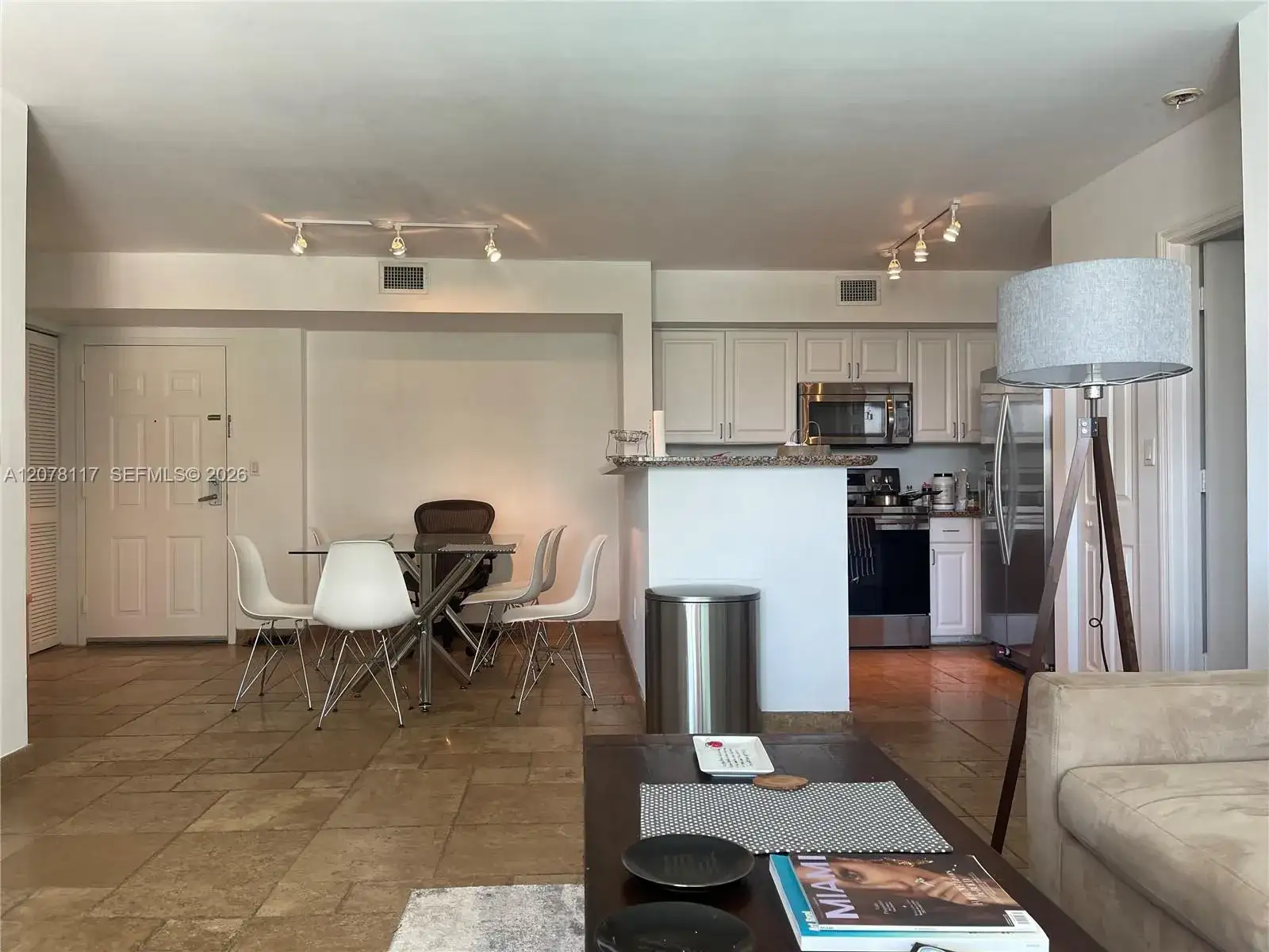 1155 Brickell Bay Dr # 808, Miami FL 33131 photo 3