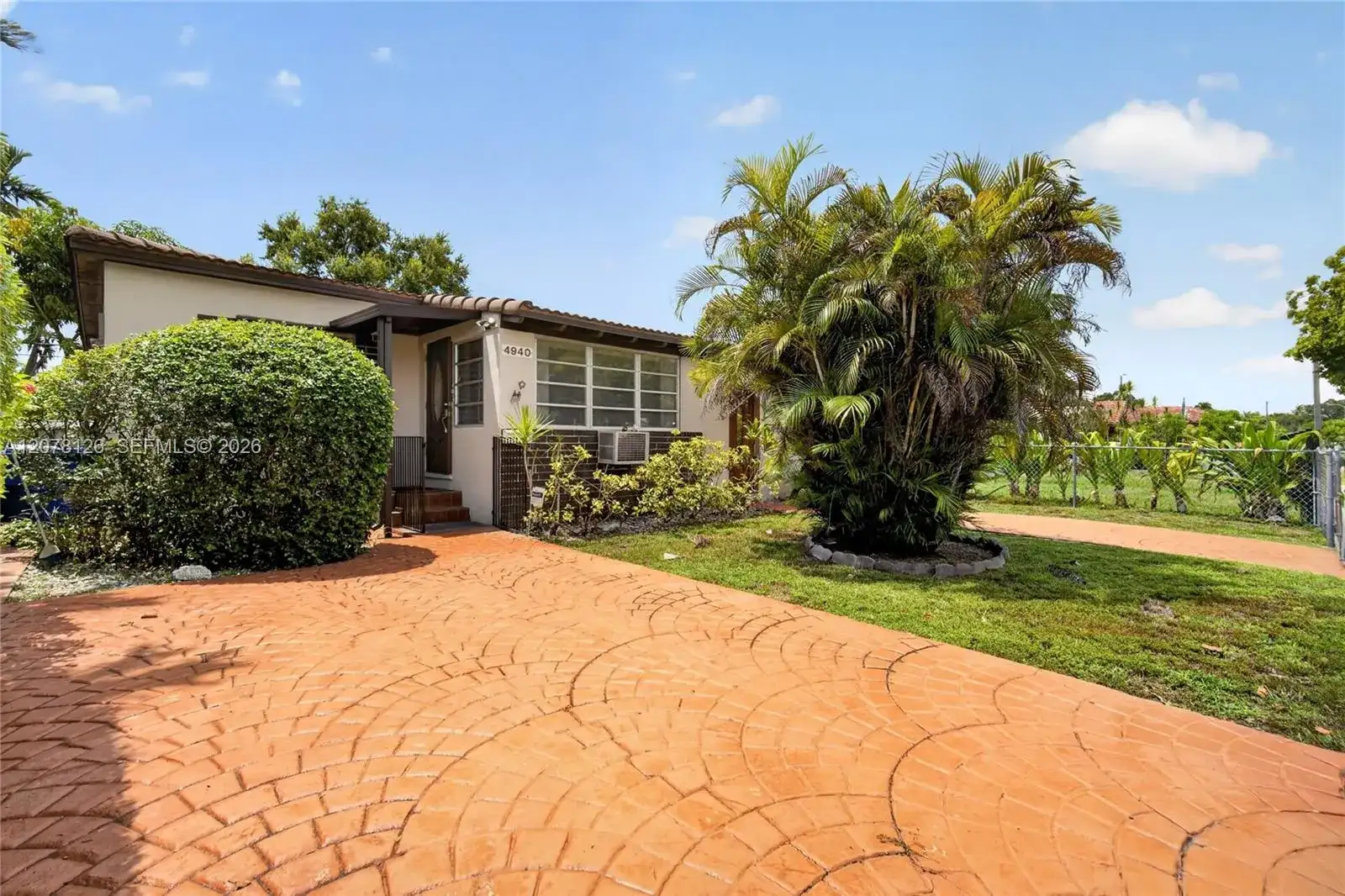 4940 SW 5th Ter, Miami FL 33134 photo 3