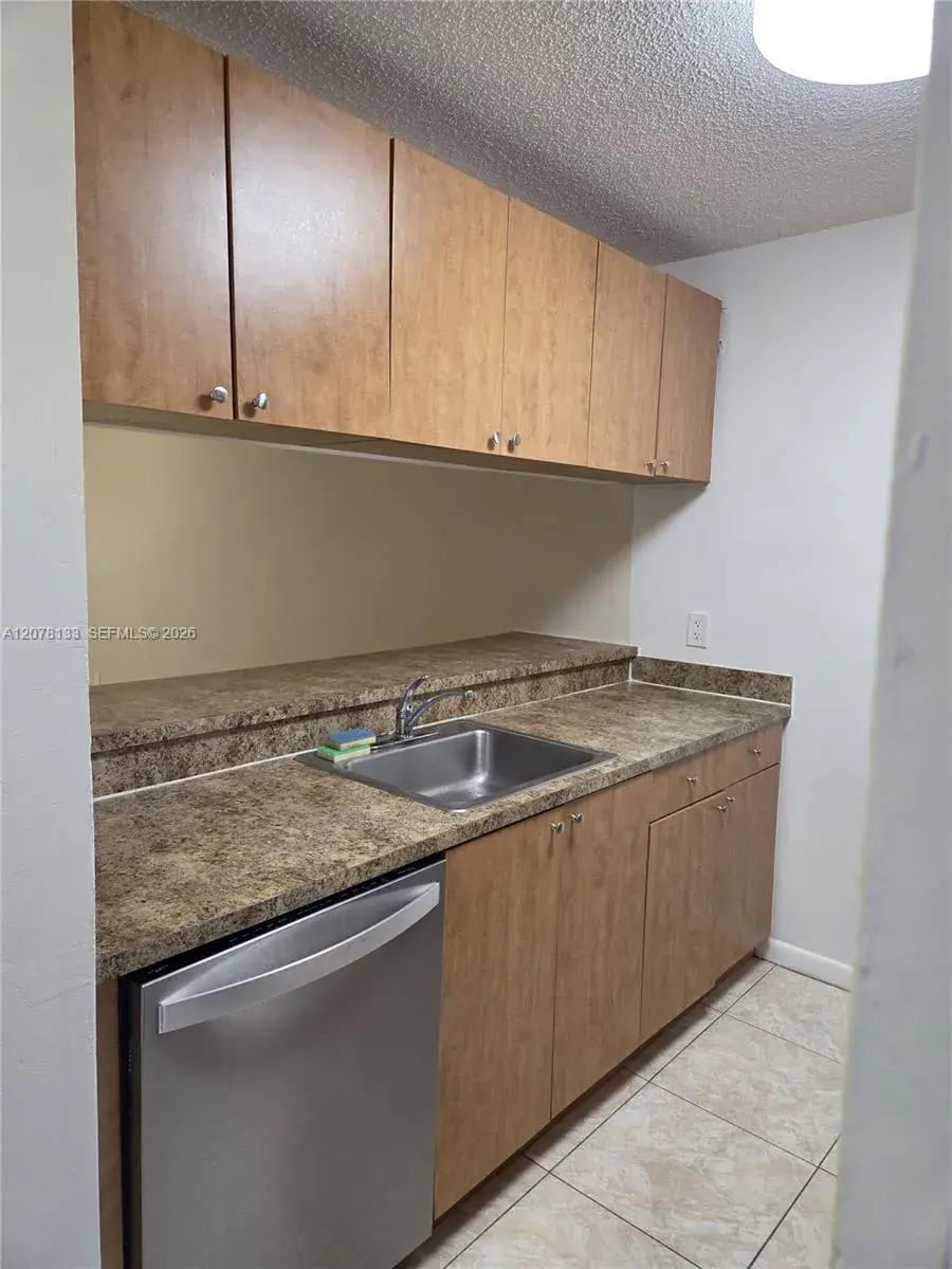 8550 N Sherman Cir # 103, Miramar FL 33025