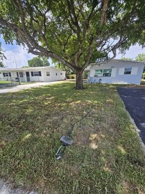 351 NE 25th Ct, Pompano Beach FL 33064 photo 2