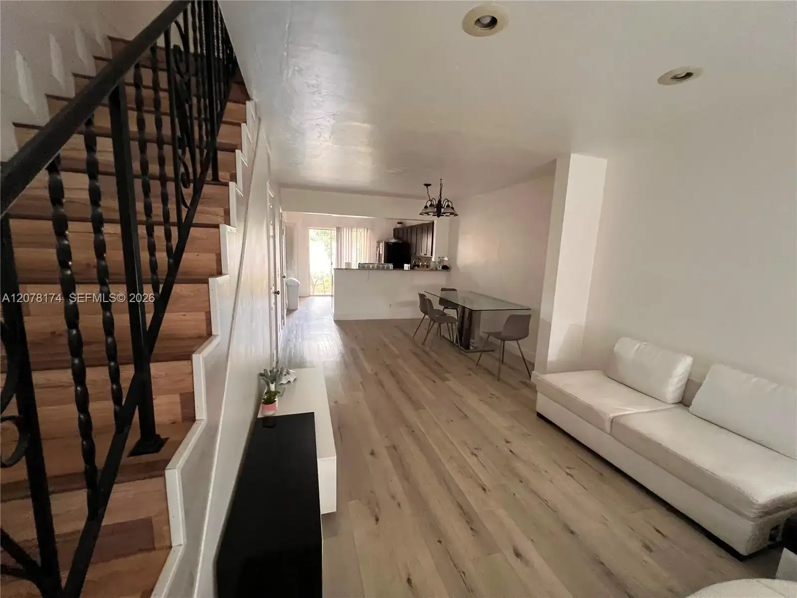 2442 SW 58, Dania Beach FL 33312 photo 4