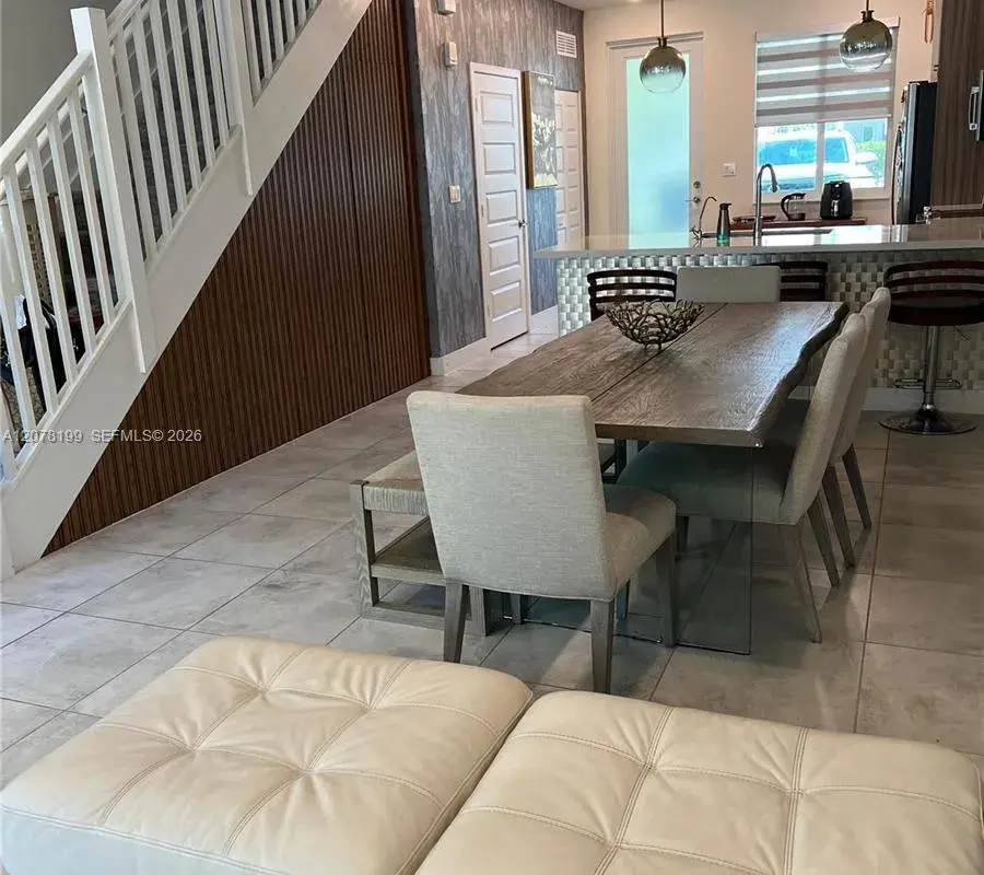 6421 NW 102nd Path # 101, Doral FL 33178
