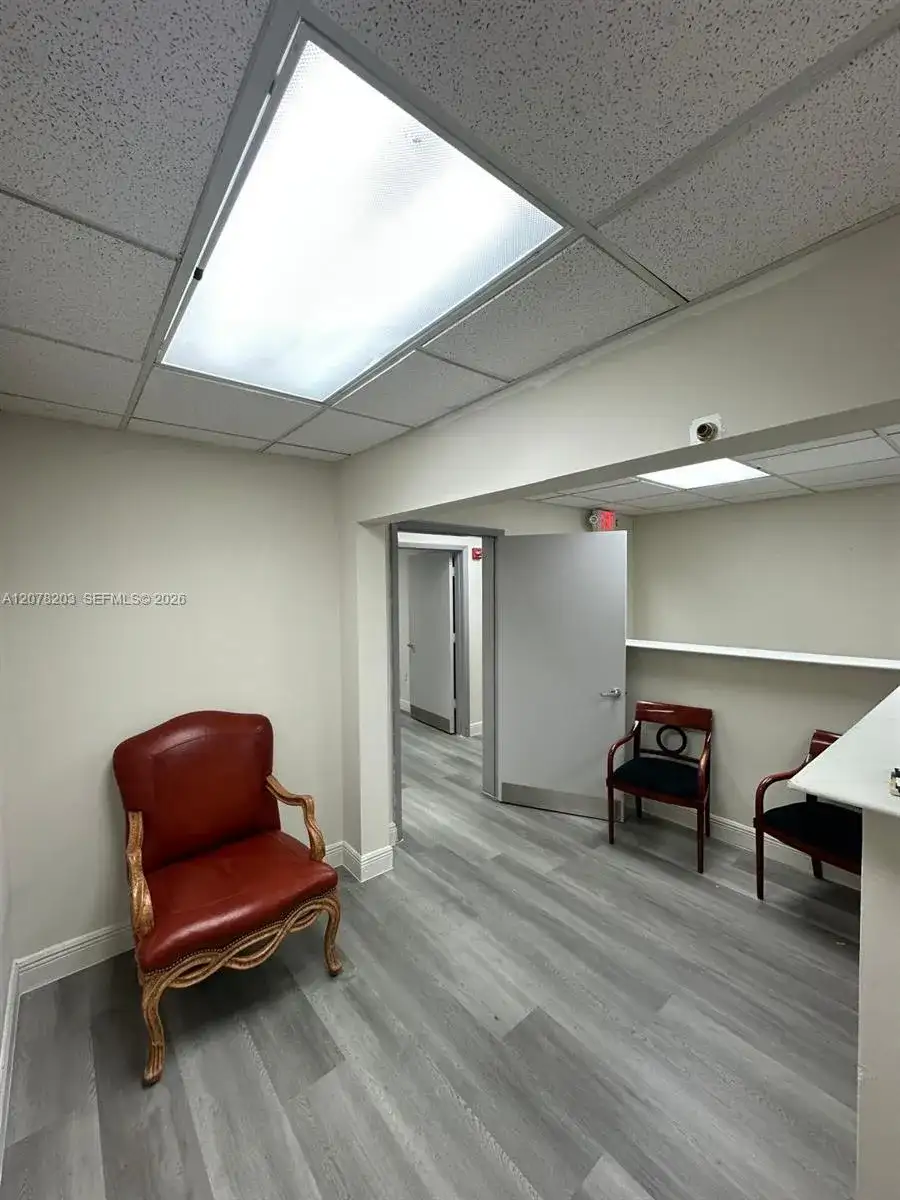 377 N Krome Ave # 203, Homestead FL 33030 photo 4