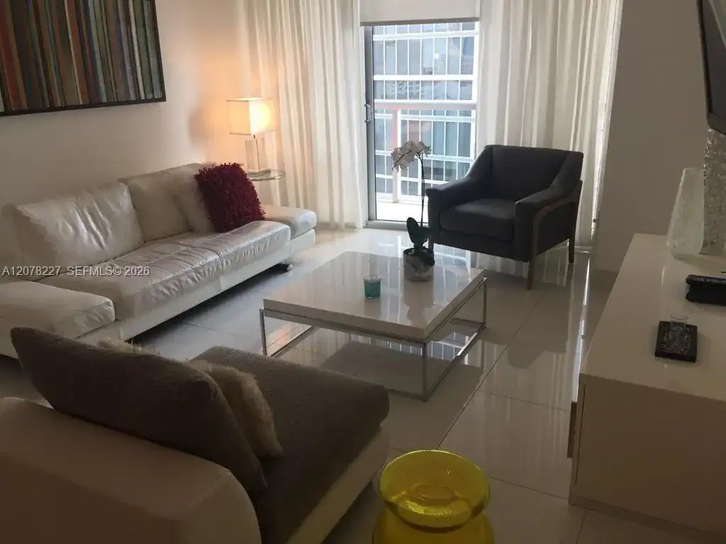 485 Brickell Ave # 1811, Miami FL 33131 photo 4