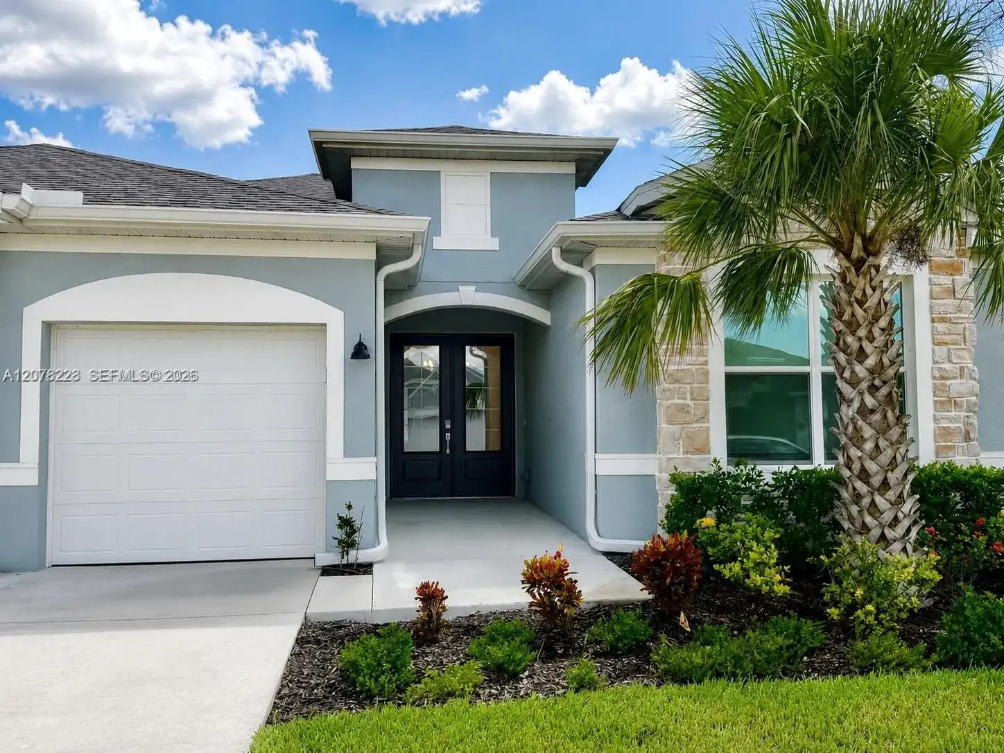 9291 Aqua Overlook Court, Lehigh Acres FL 33936 photo 3