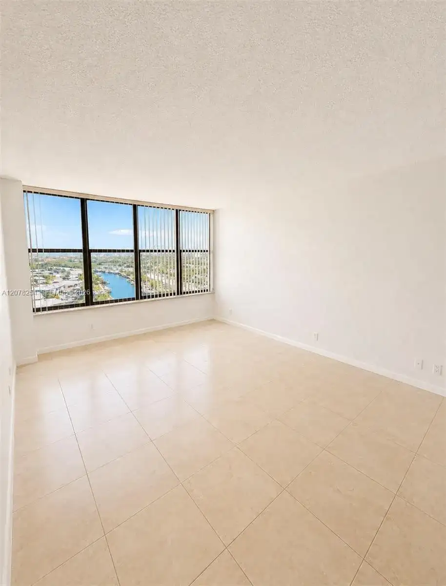 2500 Parkview Dr # 1207, Hallandale Beach FL 33009 photo 4