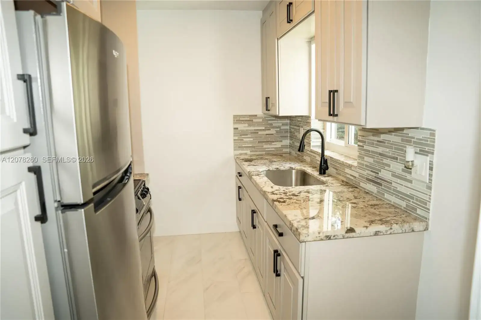 1640 NE 172nd St, North Miami Beach FL 33162 photo 5