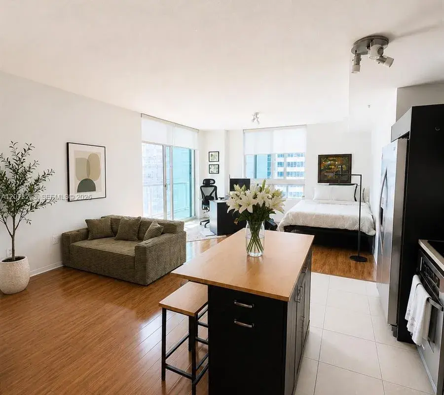 1900 N Bayshore Dr # 3005, Miami FL 33132