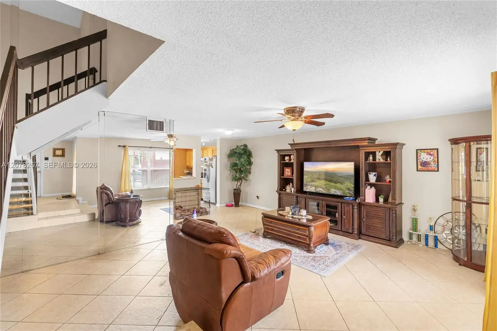 1231 W Fairway Rd, Pembroke Pines FL 33026 photo 3