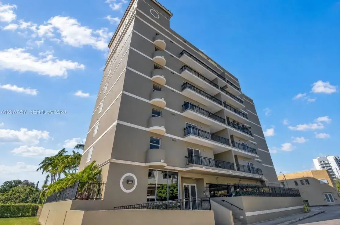 120 S Douglas Rd # 405, Coral Gables FL 33134