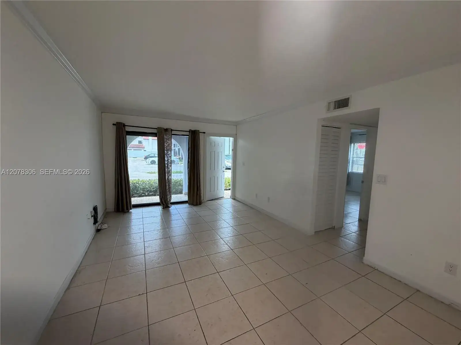 18226 S Mediterranean Blvd # 1603, Hialeah FL 33015 photo 4