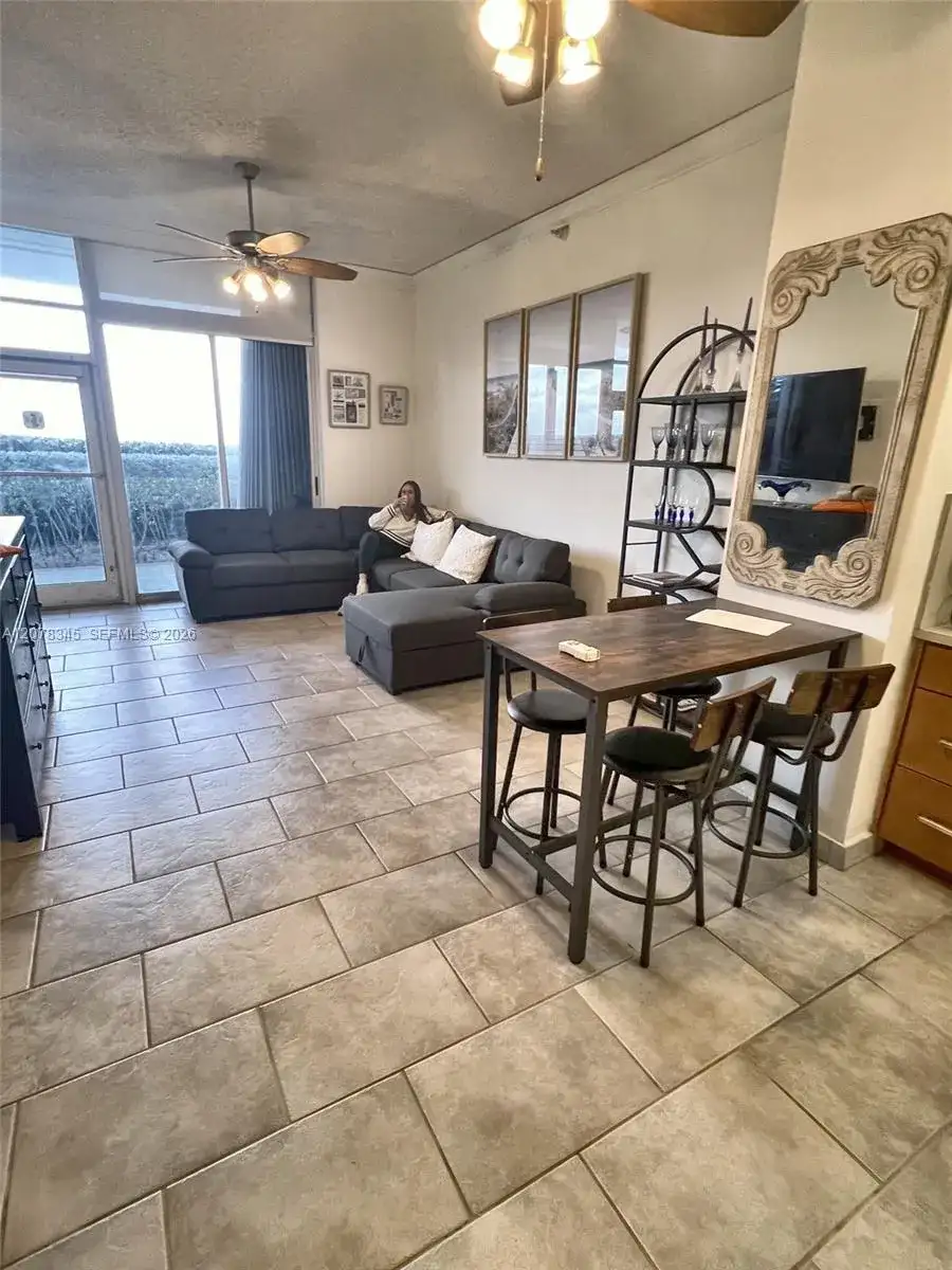 16711 Collins Ave # 5, Sunny Isles Beach FL 33160 photo 4