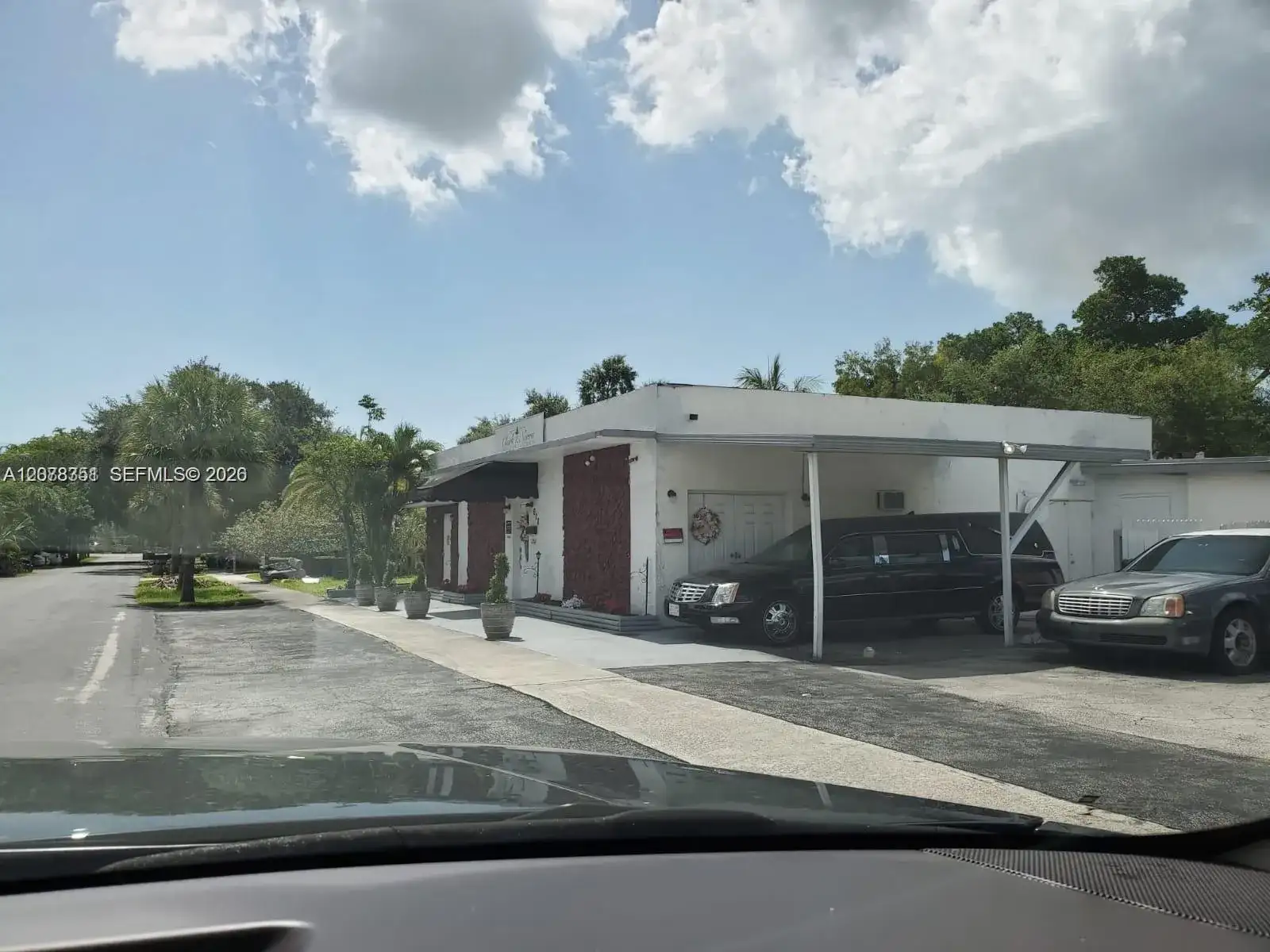 608 SW 12th Ave, Dania Beach FL 33004 photo 3