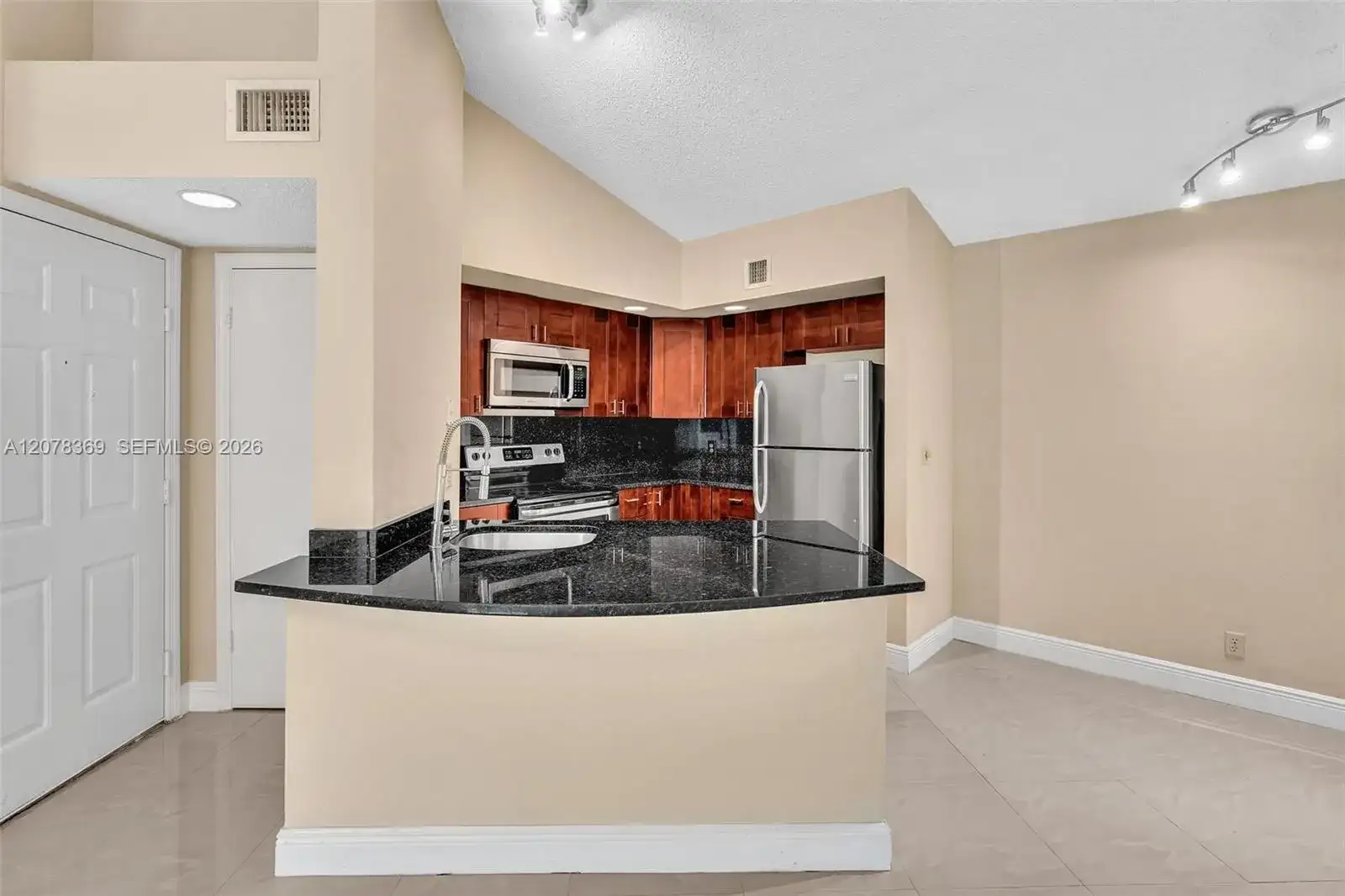 3370 Pinewalk Dr N # 1222, Margate FL 33063 photo 3